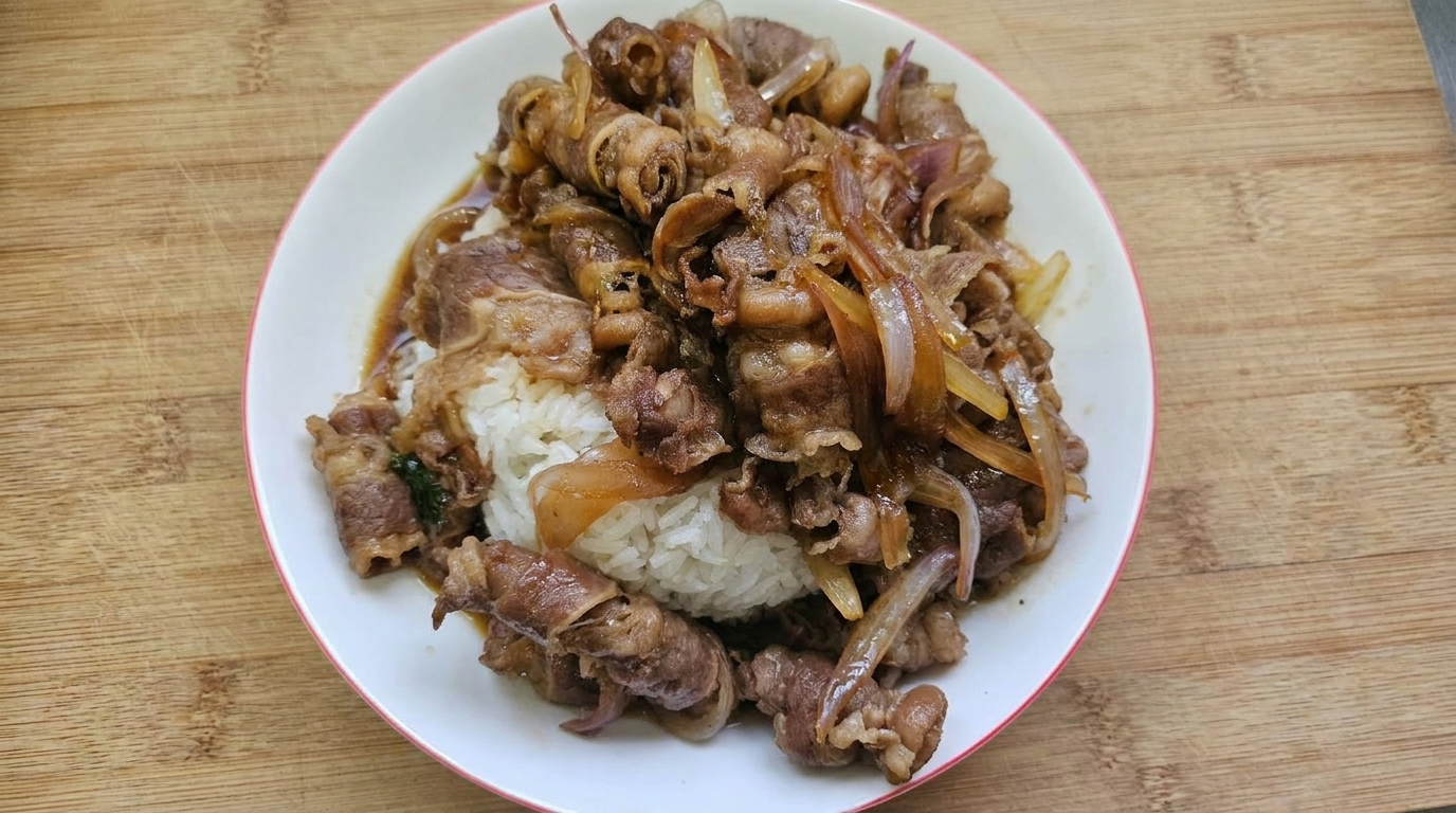 Classic Japanese Gyudon (Beef Bowl)