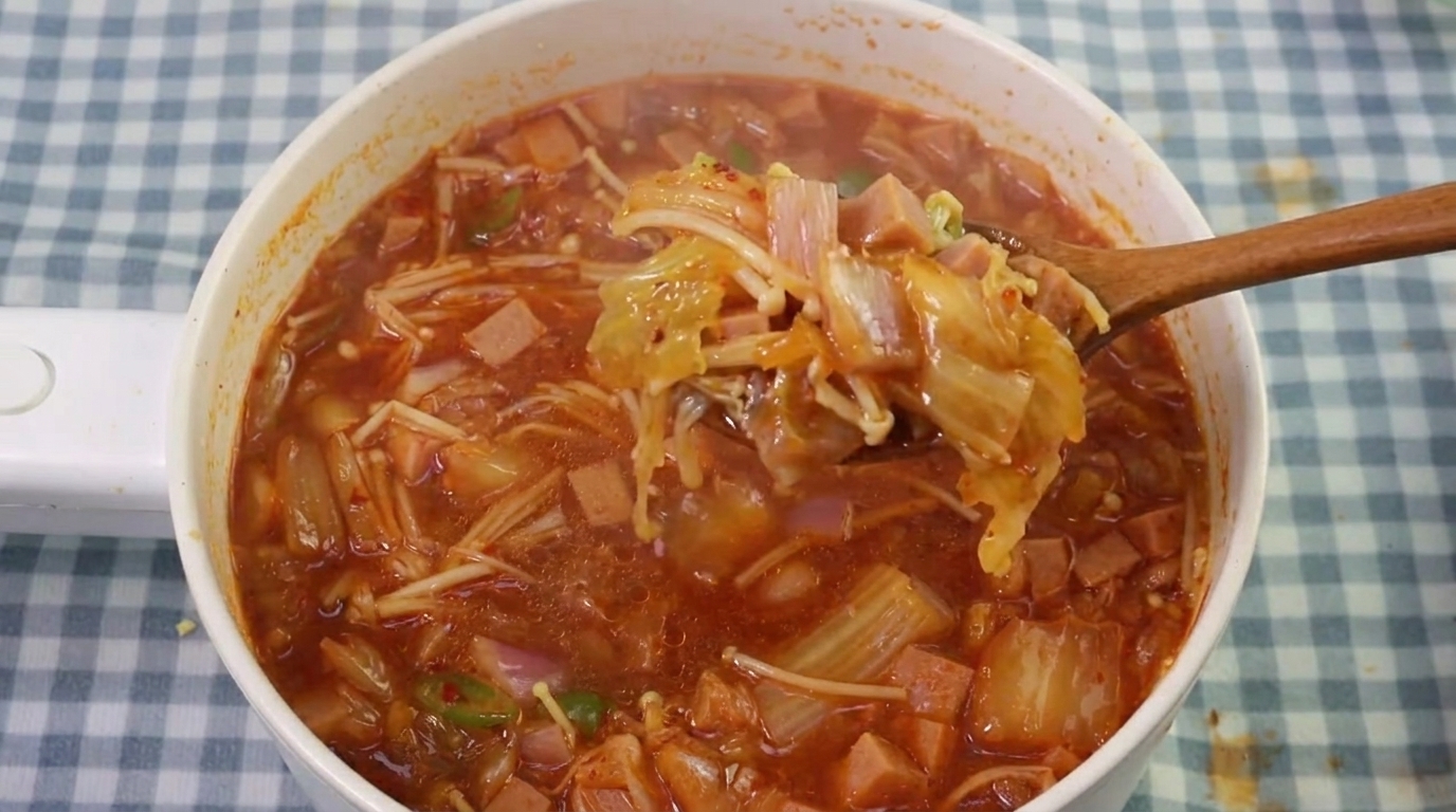 Spicy Korean Kimchi and Mushroom Soup