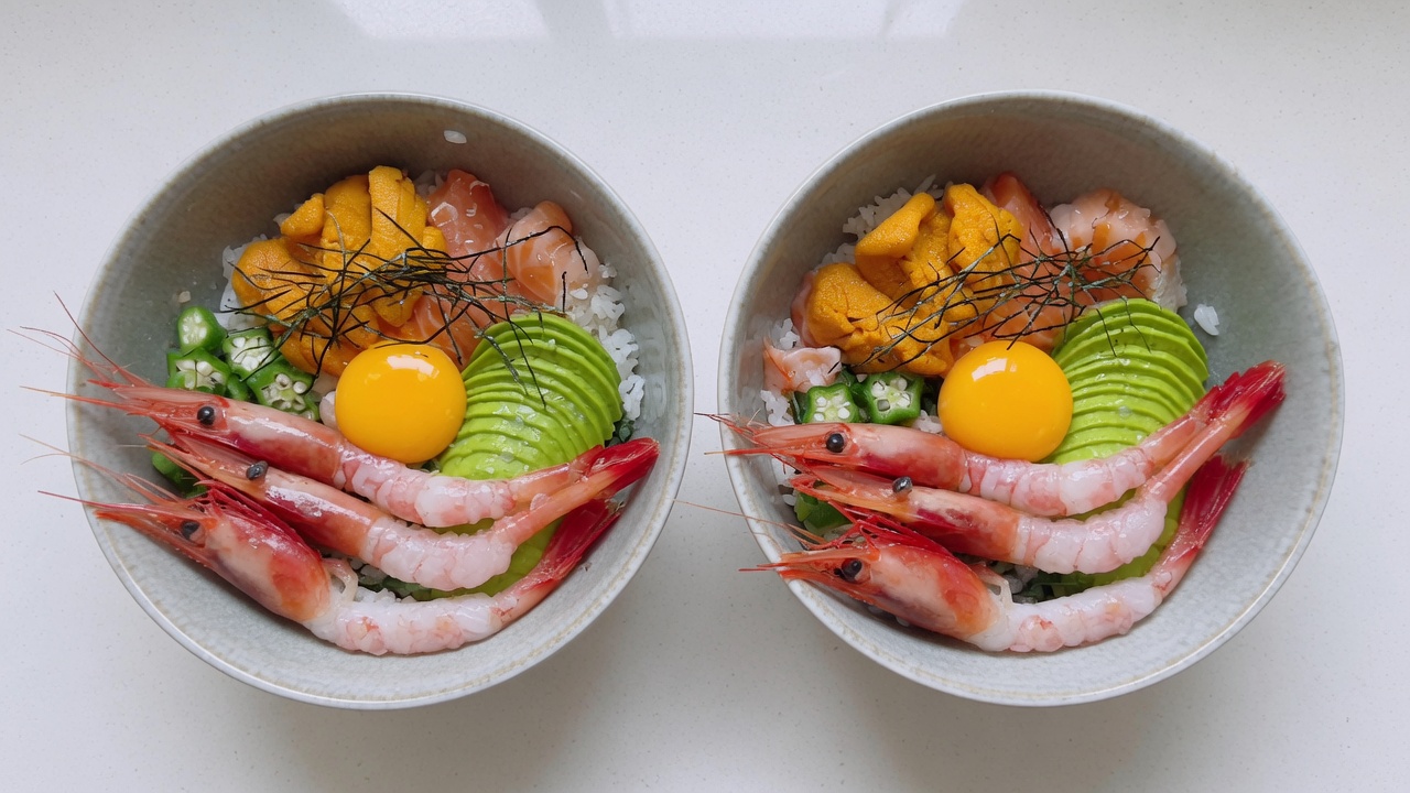 Fresh Seafood Donburi (Kaisen-don)