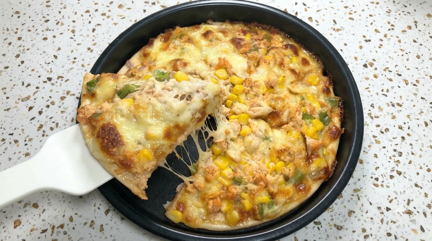 Homemade Salmon and Corn Pizza