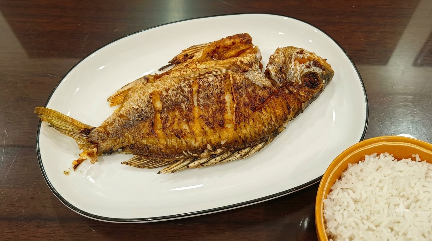 Classic Pan-Fried Yellow Snapper with Rice