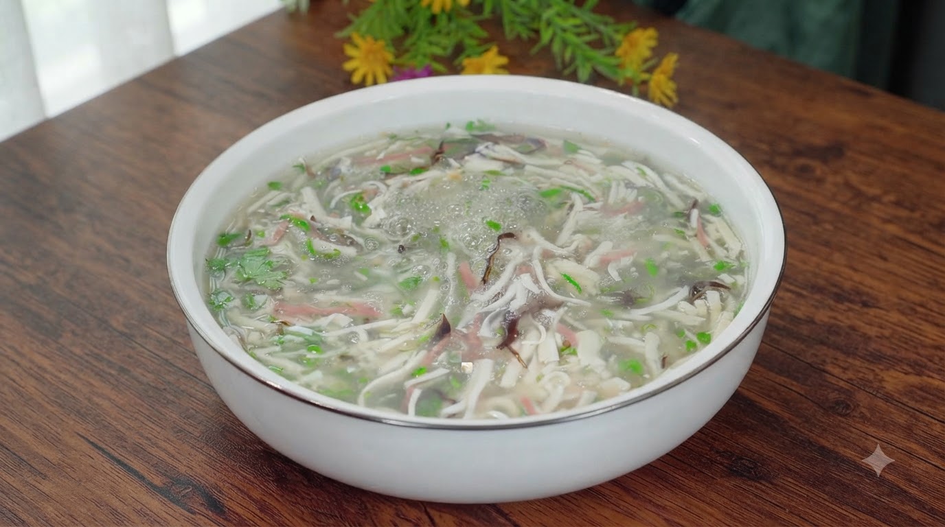 Tofu Soup with Black Fungus and Ham